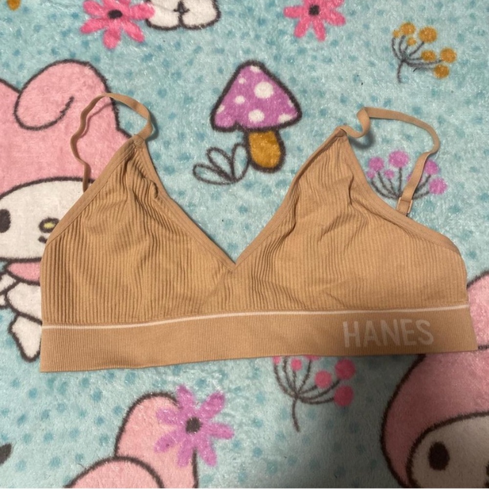 Hanes Women's Tan Ribbed Sports Bra